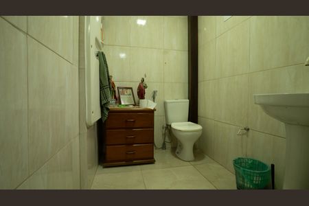 Casa para alugar com 500m², 2 quartos e 15 vagasBanheiro suíte