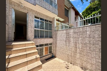 Casa à venda com 120m², 2 quartos e sem vagaGaragem  
