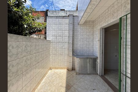 Casa à venda com 120m², 2 quartos e sem vagaEdícula 