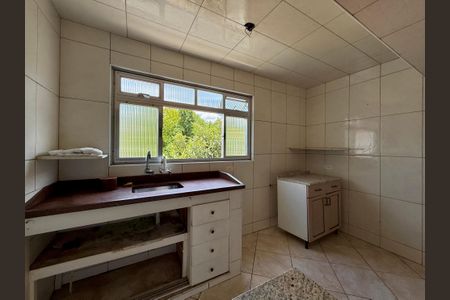 Casa à venda com 120m², 2 quartos e sem vagaCozinha 