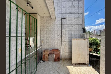 Casa à venda com 120m², 2 quartos e sem vagaQuintal 