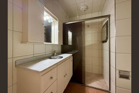 Casa à venda com 120m², 2 quartos e sem vagaBanheiro  