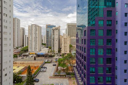 Sacada de apartamento à venda com 1 quarto, 49m² em Indianópolis, São Paulo