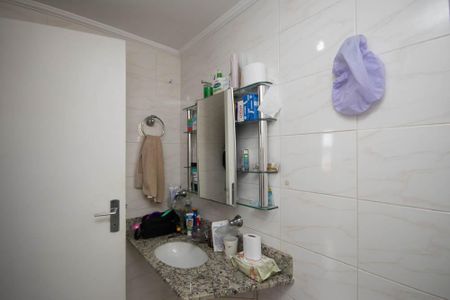 Apartamento à venda com 60m², 2 quartos e 1 vaga Apartamento à venda com 60m², 2 quartos e 1 vagaBanheiro