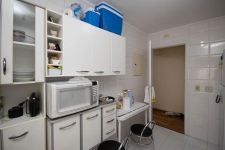 Apartamento à venda com 60m², 2 quartos e 1 vaga Apartamento à venda com 60m², 2 quartos e 1 vagaCozinha
