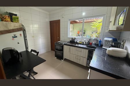 Casa à venda com 3 quartos, 114m² em Campo Grande, São Paulo