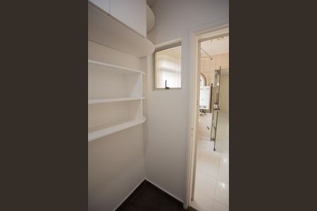 Apartamento à venda com 127m², 3 quartos e 3 vagasDISPENSA