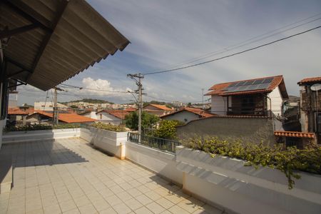 Casa para alugar com 231m², 5 quartos e 4 vagasVaranda