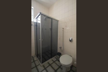 Casa para alugar com 231m², 5 quartos e 4 vagasBanheiro 2