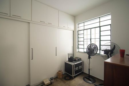 Casa para alugar com 231m², 5 quartos e 4 vagasQuarto 1