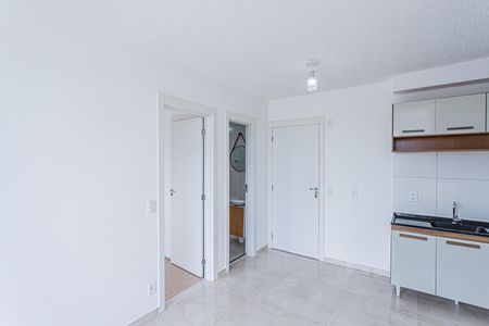 Apartamento para alugar com 39m², 2 quartos e sem vagaSala, cozinha e área de serviço