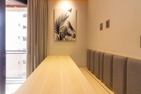 Sala de apartamento à venda com 1 quarto, 40m² em Indianópolis, São Paulo