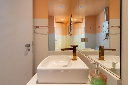 Apartamento à venda com 40m², 1 quarto e 1 vagaBanheiro