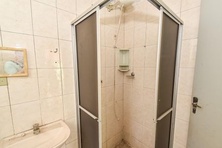 Banheiro de casa à venda com 1 quarto, 120m² em Vila Dom Pedro I, São Paulo