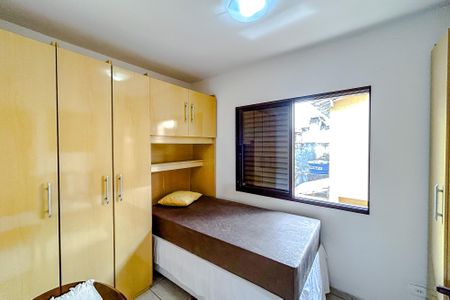 Casa à venda com 176m², 4 quartos e 5 vagasQuarto 2