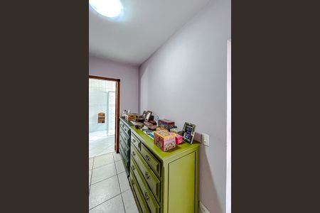 Casa à venda com 176m², 4 quartos e 5 vagasCloset da suíte 2