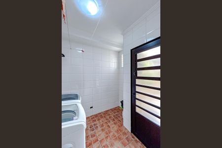 Casa à venda com 176m², 4 quartos e 5 vagasÁrea de Serviço