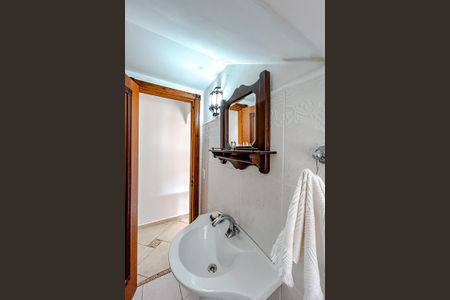 Casa à venda com 176m², 4 quartos e 5 vagasLavabo