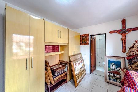 Casa à venda com 176m², 4 quartos e 5 vagasSuíte 1