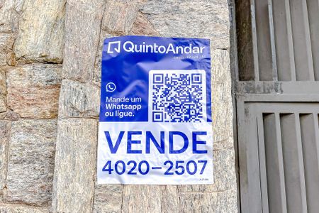 Casa à venda com 176m², 4 quartos e 5 vagasPlaquinha