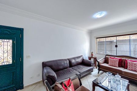 Casa à venda com 176m², 4 quartos e 5 vagasSala