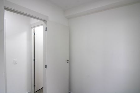 Quarto 1 de apartamento à venda com 2 quartos, 38m² em Vila Campanela, São Paulo
