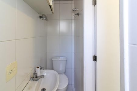 Apartamento para alugar com 100m², 2 quartos e 2 vagasBanheiro de Serviço