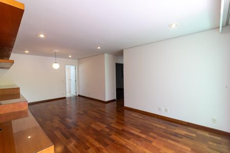 Apartamento para alugar com 100m², 2 quartos e 2 vagasSala