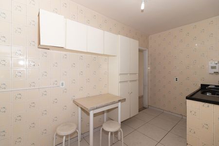Apartamento para alugar com 70m², 2 quartos e 1 vagaCozinha