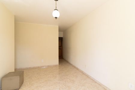 Sala de apartamento para alugar com 2 quartos, 70m² em Praça Seca, Rio de Janeiro