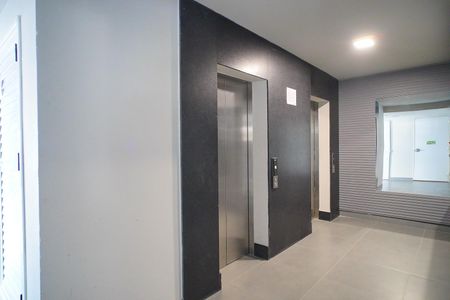 Apartamento para alugar com 50m², 2 quartos e 1 vagaHall de entrada 