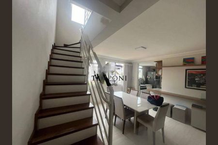 Apartamento à venda com 206m², 5 quartos e 3 vagas