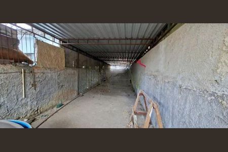 Casa à venda com 65m², 2 quartos e sem vaga