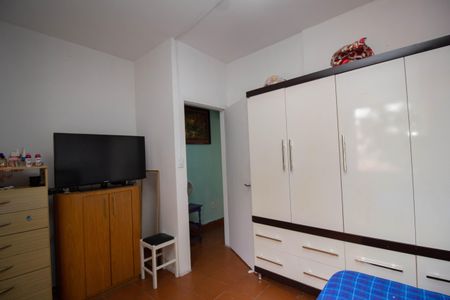 Quarto 1 de casa para alugar com 3 quartos, 130m² em Vila Iorio, São Paulo