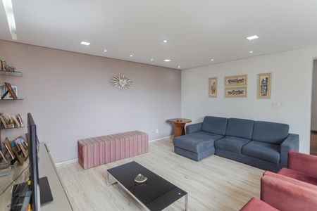 Casa à venda com 372m², 4 quartos e 4 vagasSala 1