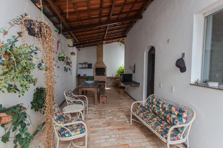 Casa à venda com 372m², 4 quartos e 4 vagasÁrea da Churrasqueira