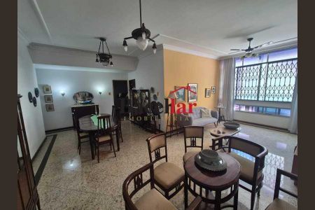 Apartamento à venda com 122m², 3 quartos e 1 vaga