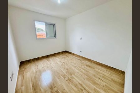 Casa à venda com 108m², 3 quartos e 2 vagas