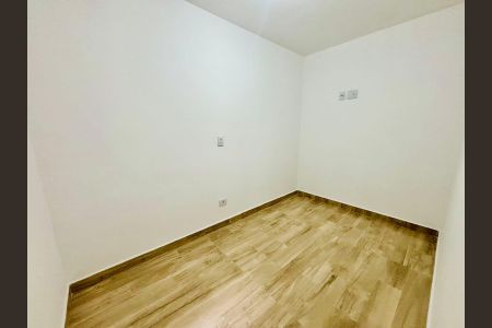 Casa à venda com 3 quartos, 108m² em Vila Ré, São Paulo