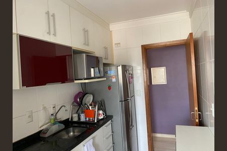 Apartamento à venda com 52m², 2 quartos e 1 vagaCozinha