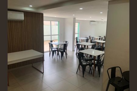 Apartamento à venda com 52m², 2 quartos e 1 vagaÁrea externa