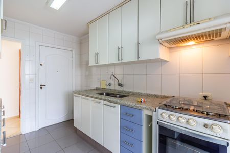 Apartamento à venda com 80m², 2 quartos e 1 vaga Apartamento à venda com 80m², 2 quartos e 1 vagaCozinha