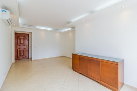 Apartamento à venda com 80m², 2 quartos e 1 vaga Apartamento à venda com 80m², 2 quartos e 1 vagaSala