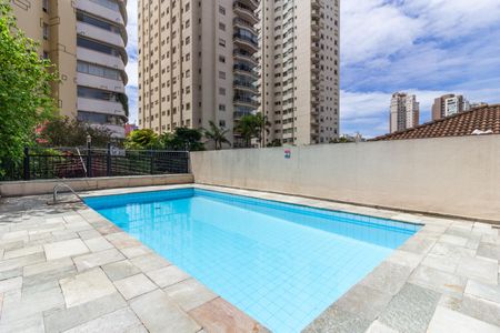 Apartamento à venda com 80m², 2 quartos e 1 vaga Apartamento à venda com 80m², 2 quartos e 1 vagaÁrea comum - Piscina