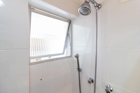 Apartamento à venda com 80m², 2 quartos e 1 vaga Apartamento à venda com 80m², 2 quartos e 1 vagaBanheiro