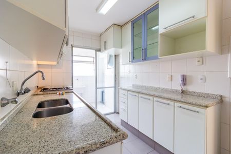 Apartamento à venda com 80m², 2 quartos e 1 vaga Apartamento à venda com 80m², 2 quartos e 1 vagaCozinha