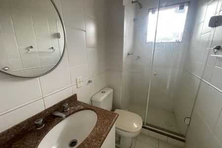 Apartamento para alugar com 100m², 2 quartos e sem vagaBanheiro