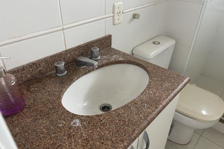 Apartamento para alugar com 100m², 2 quartos e sem vagaBanheiro