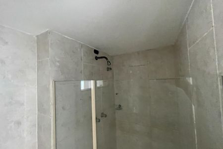 Apartamento para alugar com 100m², 2 quartos e sem vagaBanheiro