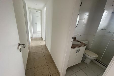 Apartamento para alugar com 100m², 2 quartos e sem vagaCorredor